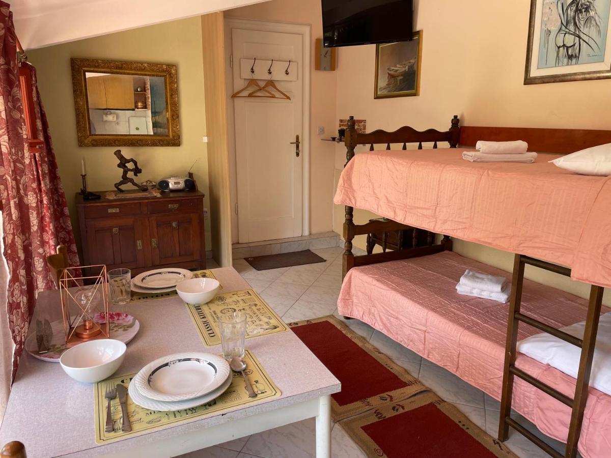 Splitska Oaza Villa ภายนอก รูปภาพ